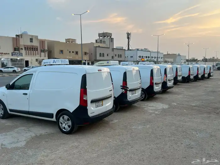 إيجار دوكر رينولت مبردة   مع سائق   جاهزة للعمل 0