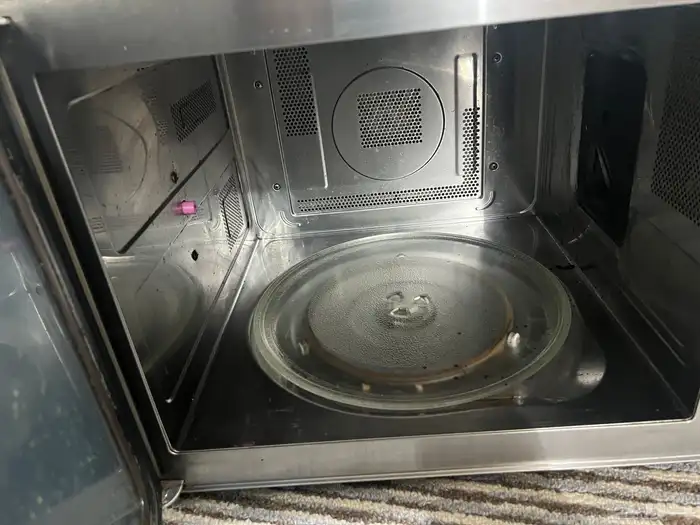ميكرويف LG 3