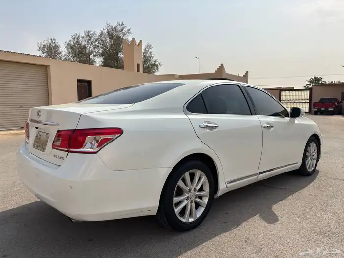 لكزس 2010 - 350 ES - أبيض 2