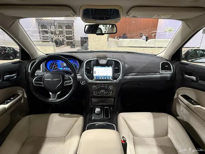 كرايزلر 2018 C300 V6 (عرض اليوم الوطني) 13