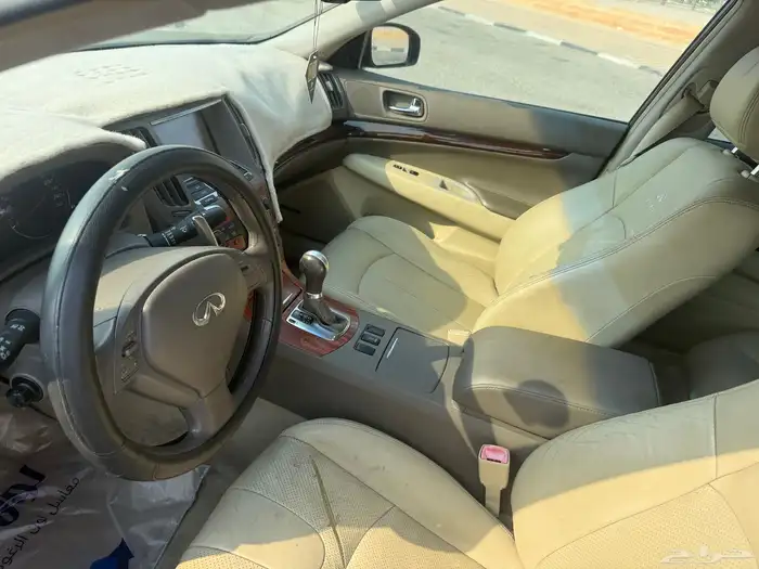 انفنتي G35 موديل 2007 فل كامل نظيفه ممشى قليل 10