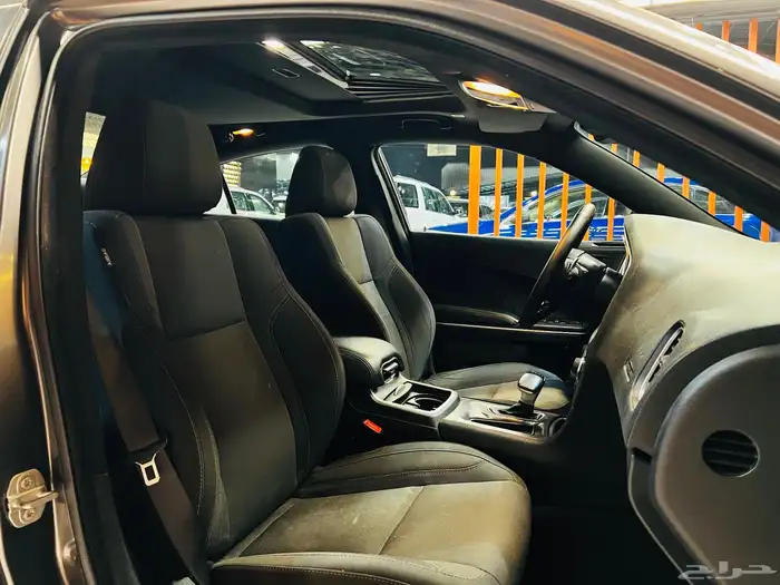 دودج تشارجر 2017 V8 RT (( بحاله ممتازه )) 7