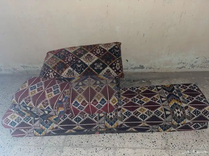 مخالفة ثنتين طوال ومركب اثنتين مخدة ثلاث 0