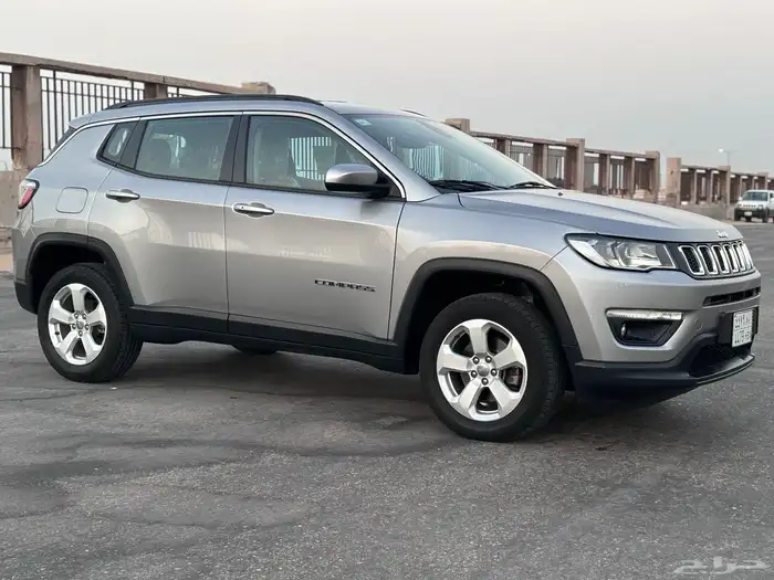 جيب jeep كومباس 2020 عداد 10 الف 45