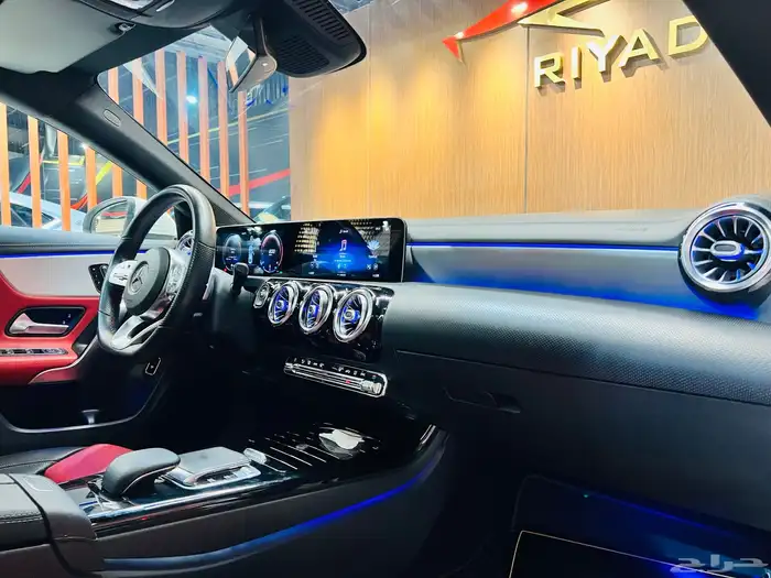 مرسيدس 2020 CLA 250 (( بحاله ممتازه )) 12