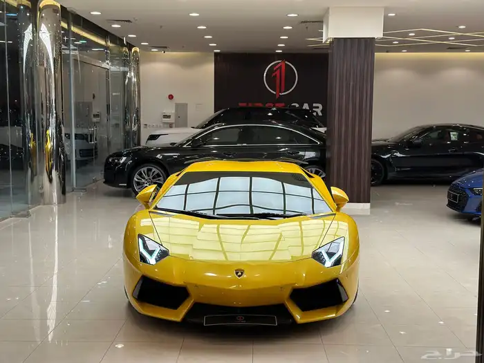 Lamborghini Aventador 2013 0