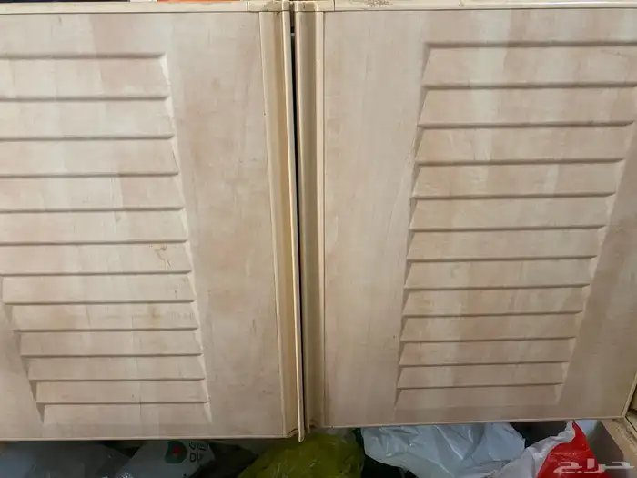دولاب مطبخ كبير بحاله جيده 0