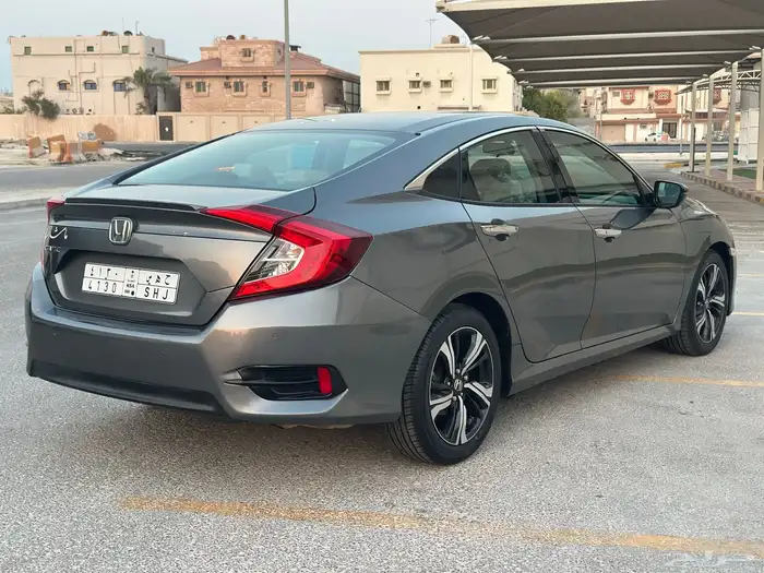 هوندا سيفيك 6