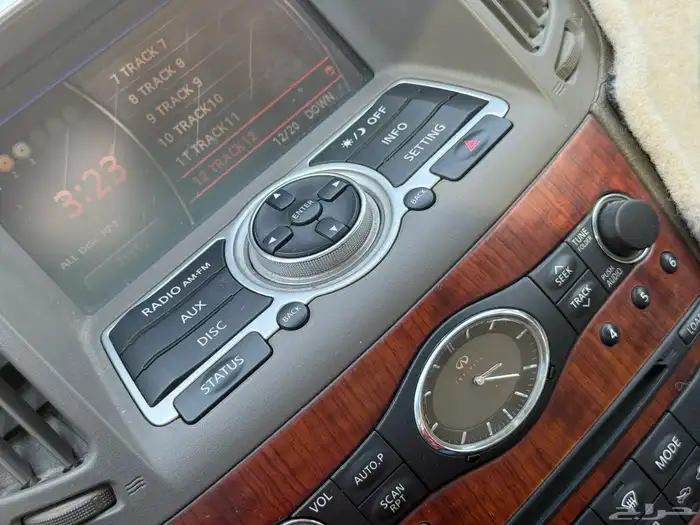 انفنتي G35 موديل 2007 فل كامل نظيفه ممشى قليل 17