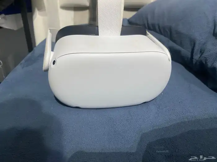 نظارة vr كويست تو 2 بحالة سليمة واستعمال خفيف 7