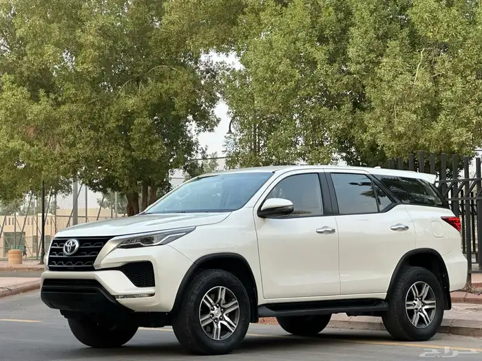 تويوتا فورشنر موديل 2022 سعودي بدون دبل 4