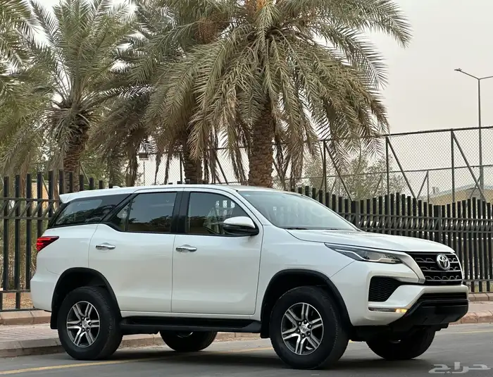 تويوتا فورشنر موديل 2022 سعودي بدون دبل 5