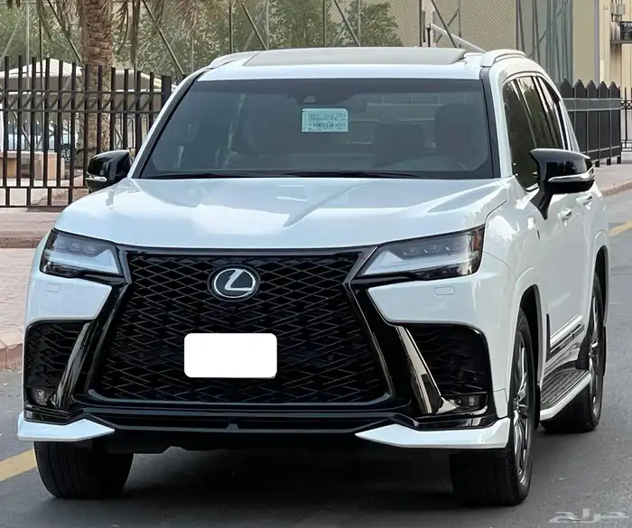 لكزس 2023 LX 600 فل اخر 0
