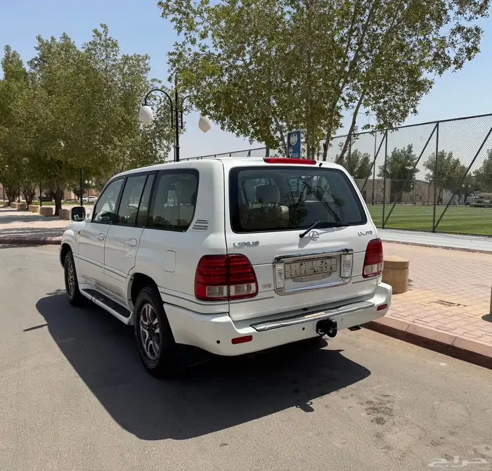 لكزس LX470 2006 4
