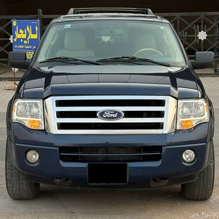 فورد اكسبديشن 2013 طويل بدي وكاله نص فل XLT 1