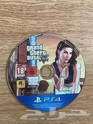 ps4 جهاز نظيف جدا  مع يدين و4 العاب 3