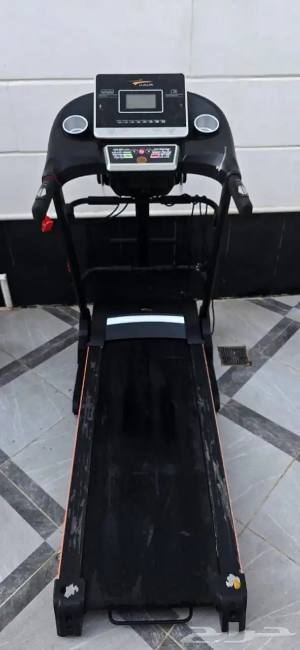 اجهزة رياضه استخدام نظيف 6