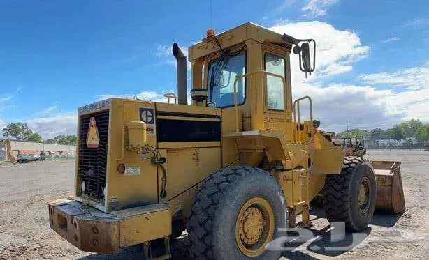 للبيع شيول كتربلر حجم 950B موديل 85 3