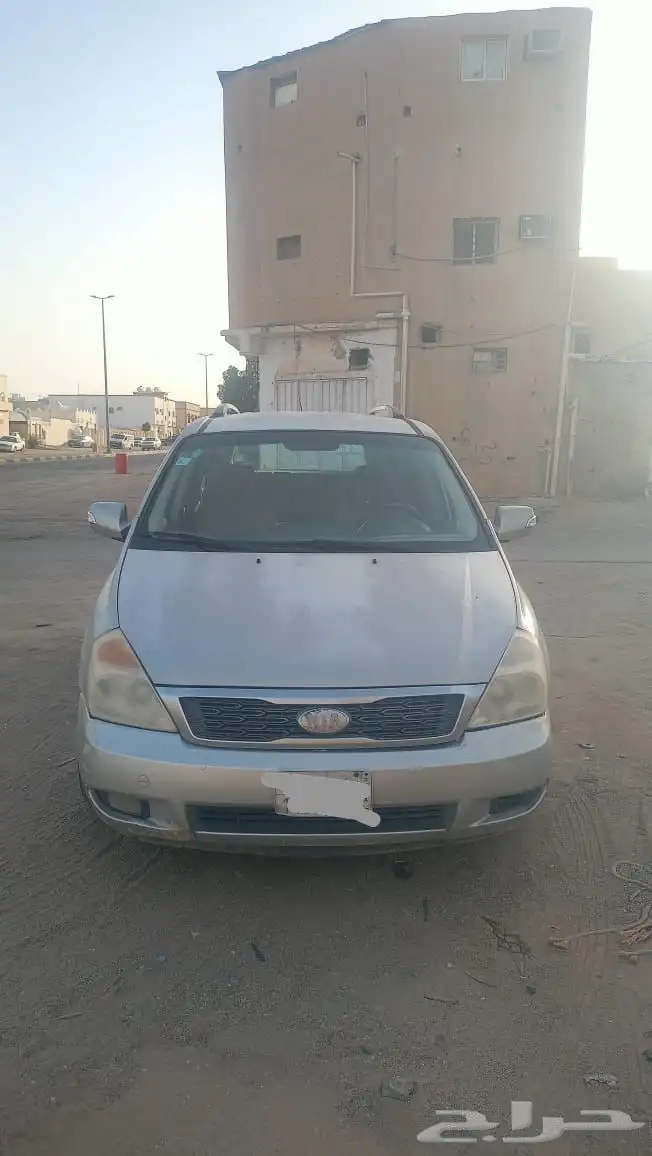 كيا كارنيفال 2015 0