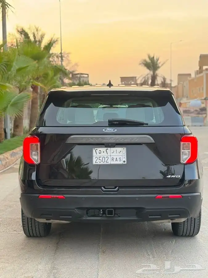 اكسبلورر 2021دبل v6ممشى قليل 5