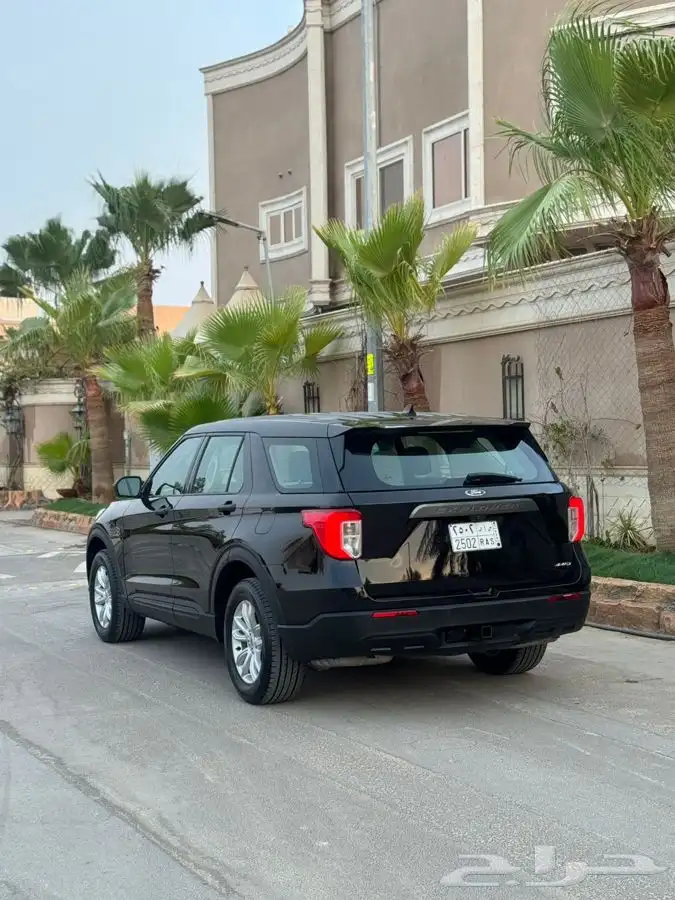 اكسبلورر 2021دبل v6ممشى قليل 4
