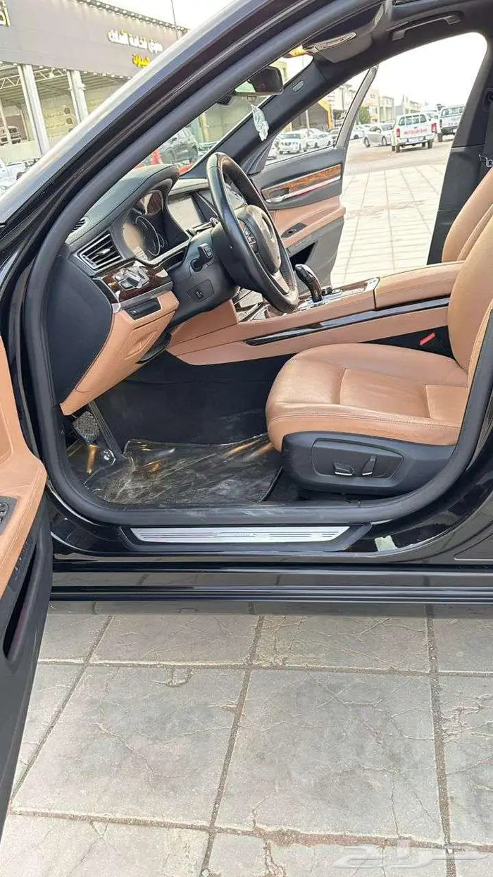 بي ام دبليو 2014 LI730 4