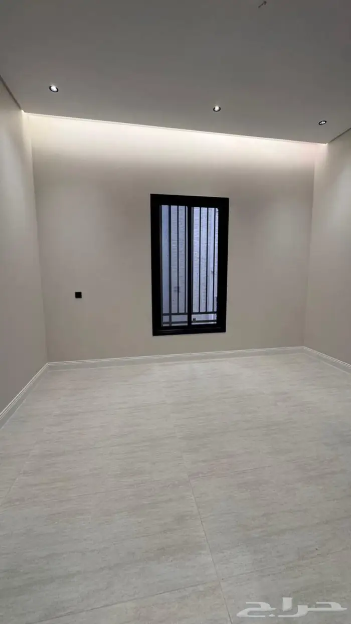 شقق ارضية وعلوية 10