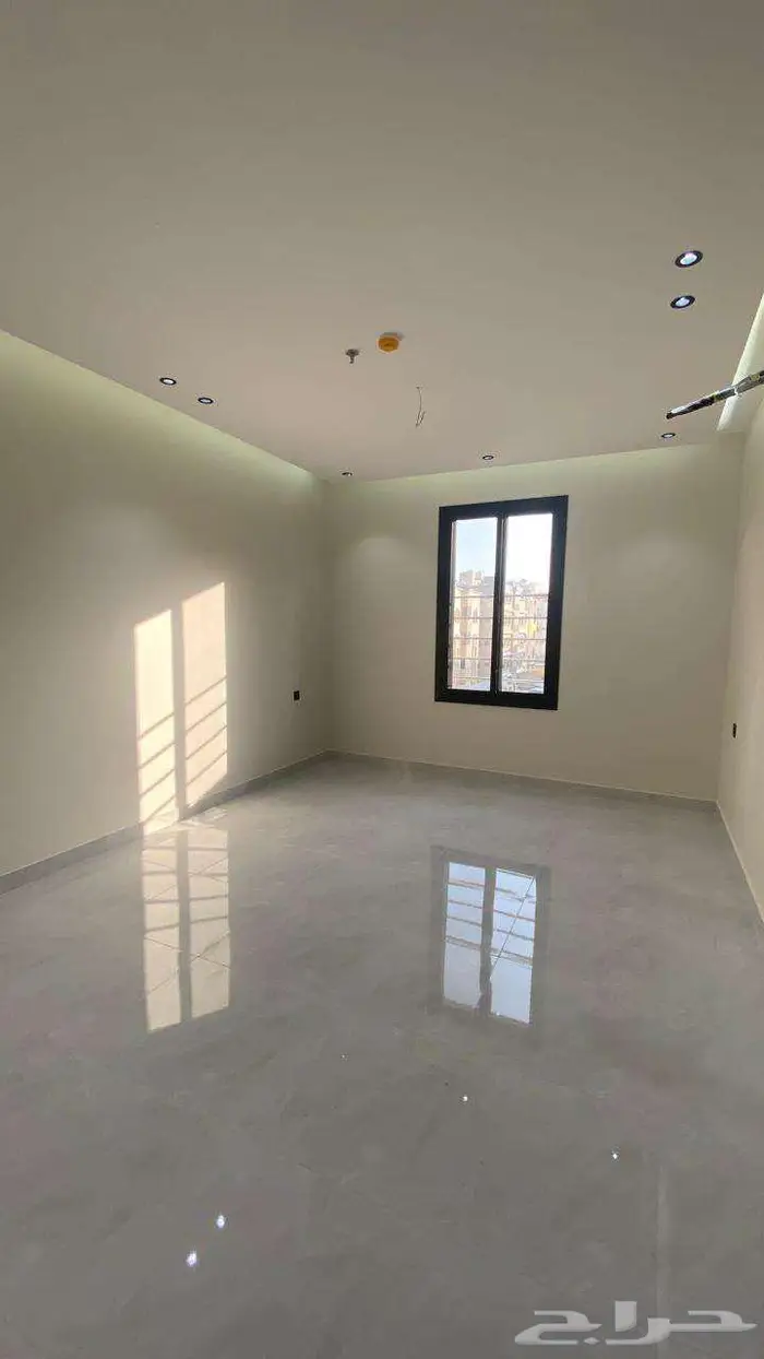 شقق وملحق للبيع بالقيم ب525 الف للشقق و 850 الف للملحق 11