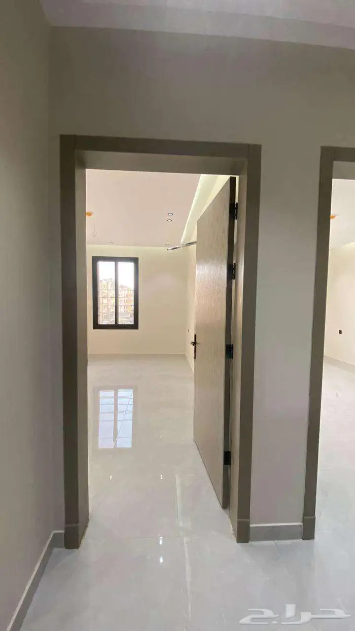 شقق وملحق للبيع بالقيم ب525 الف للشقق و 850 الف للملحق 10
