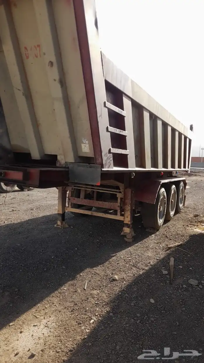 صندوق قلاب ثلاث محاور 1