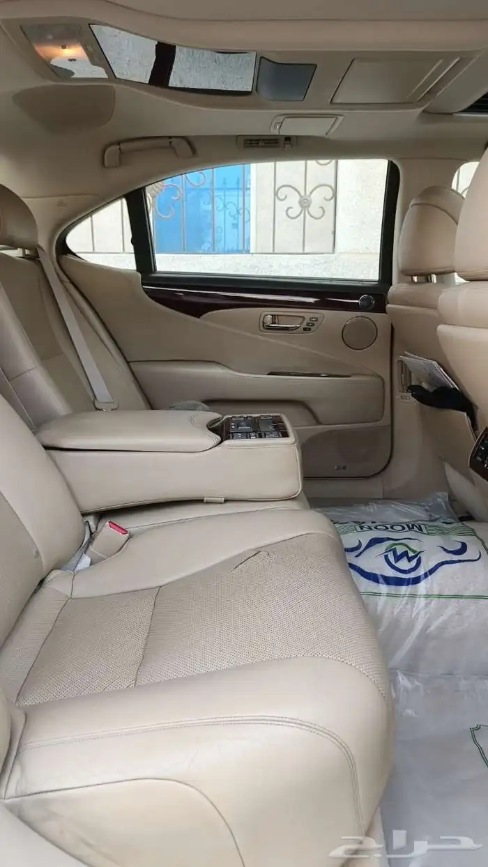 للكزس لارج 2009 سعودي عبداللطيف جميل 8