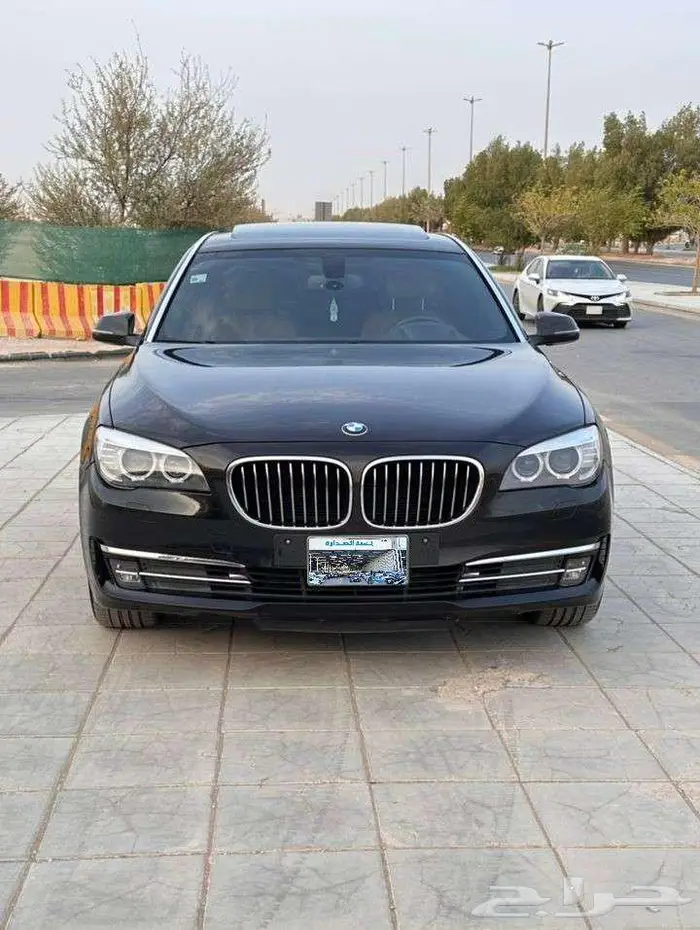 بي ام دبليو 2014 LI730 0