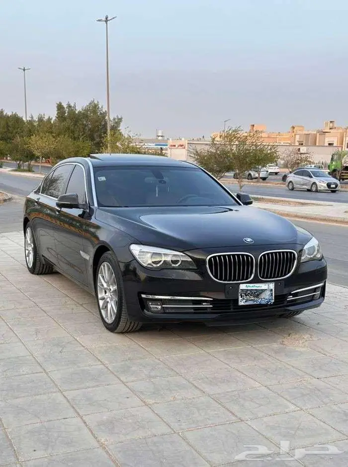 بي ام دبليو 2014 LI730 2
