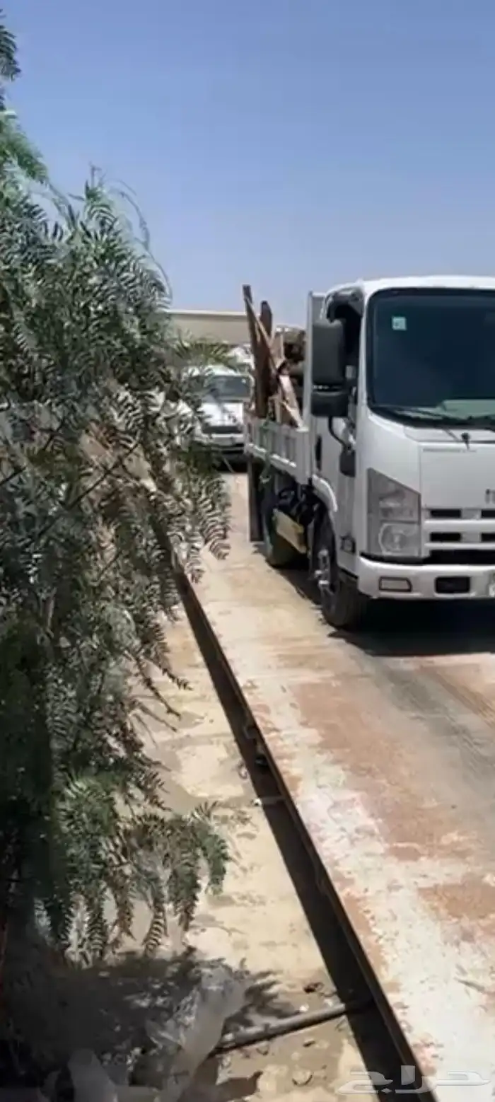 نشتري الخشب المستعمل بالوزن 23