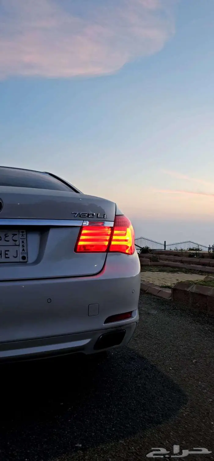 بي ام دبليو 750li 13