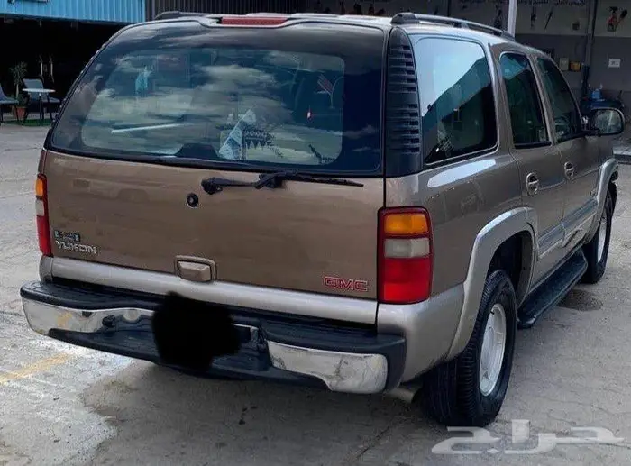 يوكن 2003 نظيف جدا  بدي وكالة 2