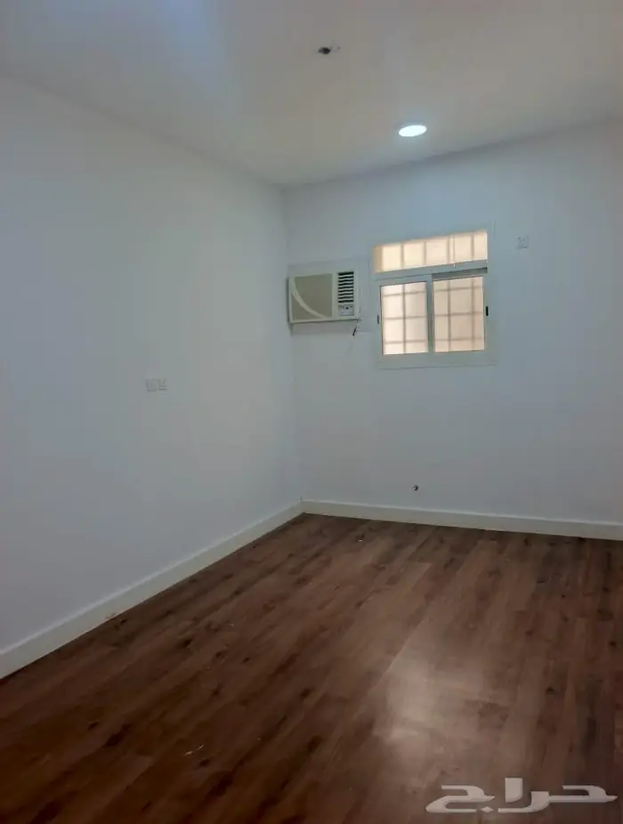 شقة غرفتين و صالة مطبخ مكيفات راكبة بحي الملقا 2Room Malqa 1