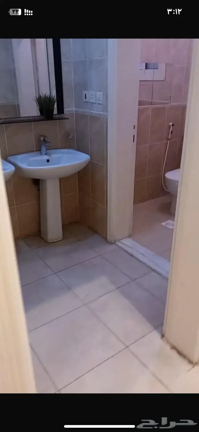 شقه غرفتين وصاله وحمامين ومطبخ سنوي ح الواحه التحليه 0