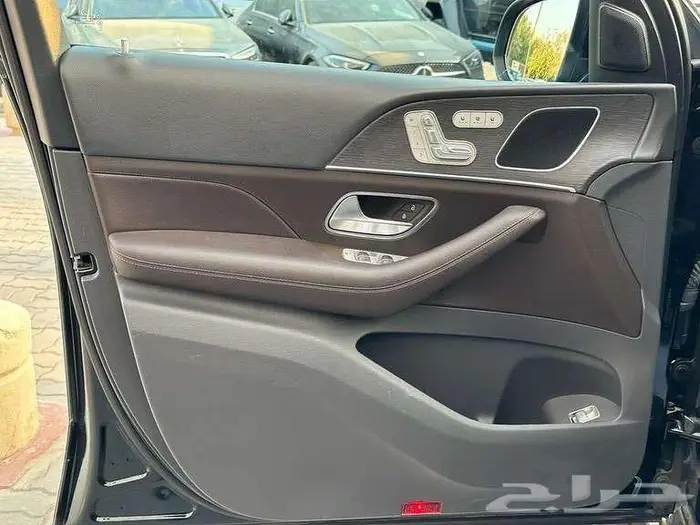 مرسيدس GLS450 - 2020 مستخدم 4