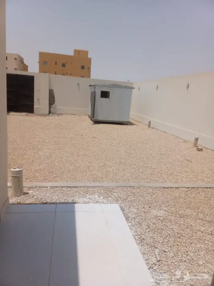 استراحة للايجار قسمين فرصة 5