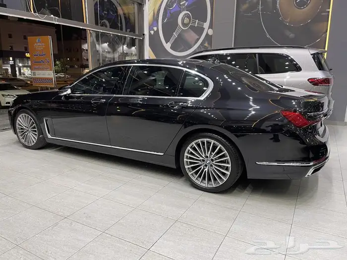 بي ام دبليو - 730 ال اي 2022 - 730li 3