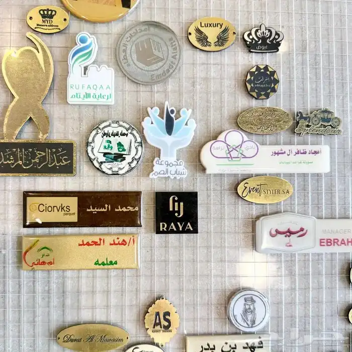 تفصيل وتصميم الزي الموحد 57