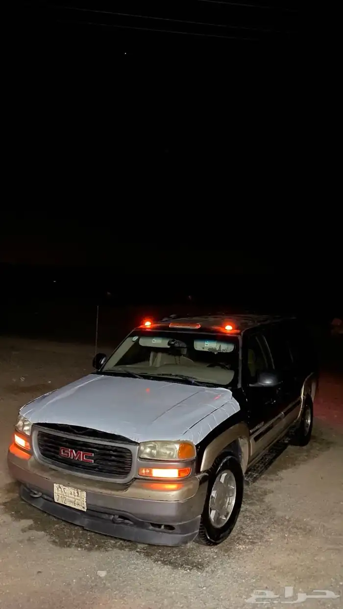 جمس 2006 اللون اسود وذهبي 6
