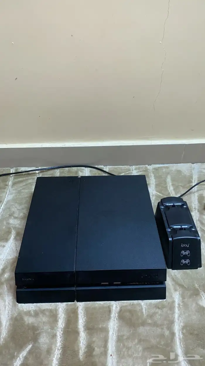 سوني 4 خالي من العيوب نظيف 0