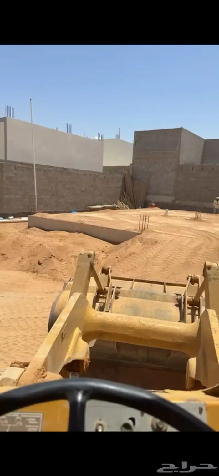 شيول 930 دفان ارقاب على طبقات ودفان ميدات وحفر ارضيات 0