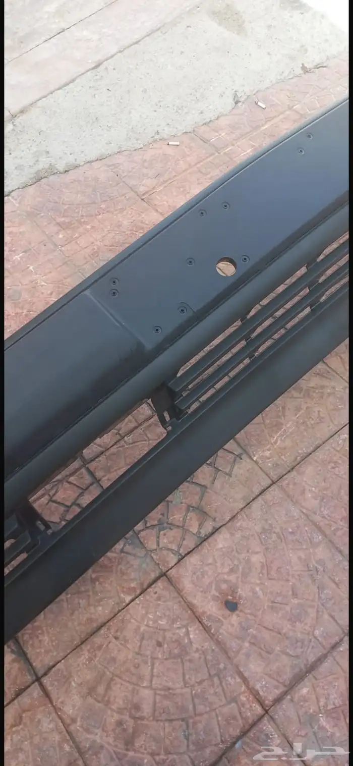 قطع غيار جديدة مرسيدس بنز فرخ شبح W124 1