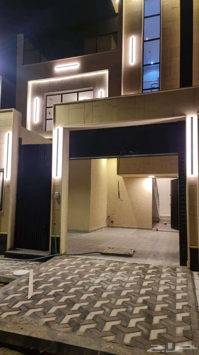دور اول جديد للايجار طويق حي الموسى 3