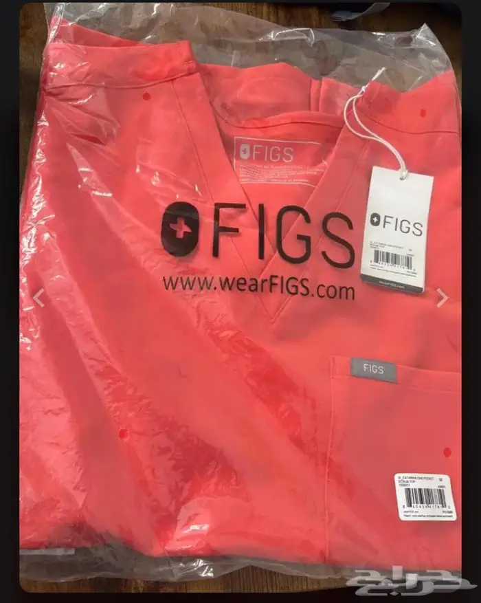 تيشيرت سكراب طبي من figs جديد مانلبس 0