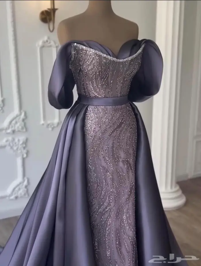 خياط ملابس نسائيه 2