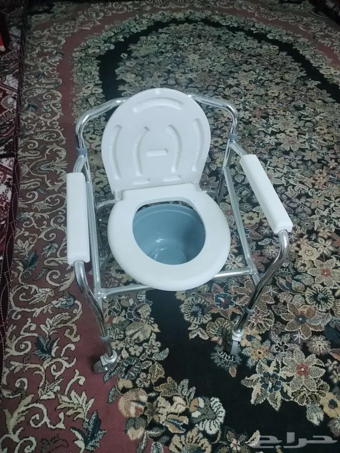 كرسي حمام احتياجات خاصه 0